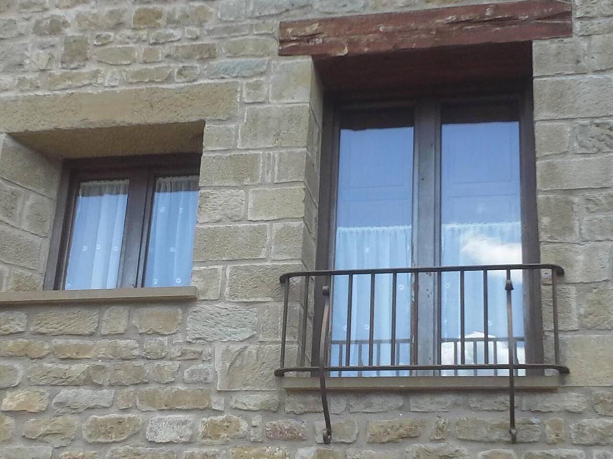 Fontellas  Apartamento Fontellas-Ayerbe מראה חיצוני תמונה